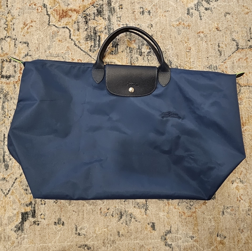 Longchamp LE PLIAGE GREEN M TRAVEL BAG